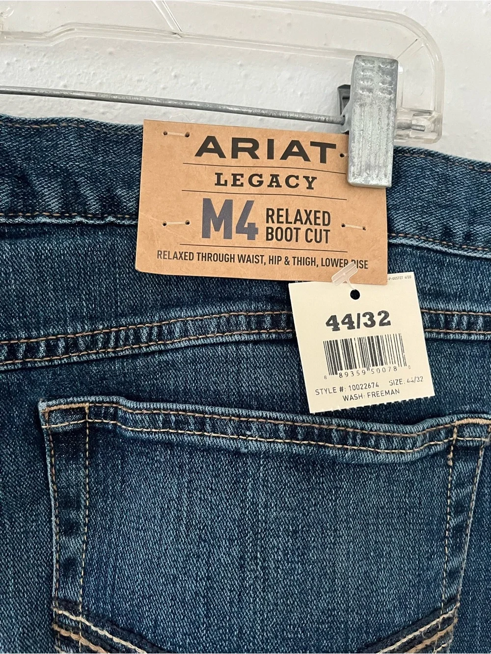 Ariat Men's BOOT CUT  Jeans Size 44x32